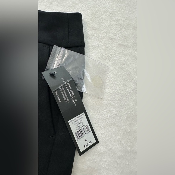 Daisy Fuentes Black High Waist Tailored Shorts With Pockets - Picture 10 of 12